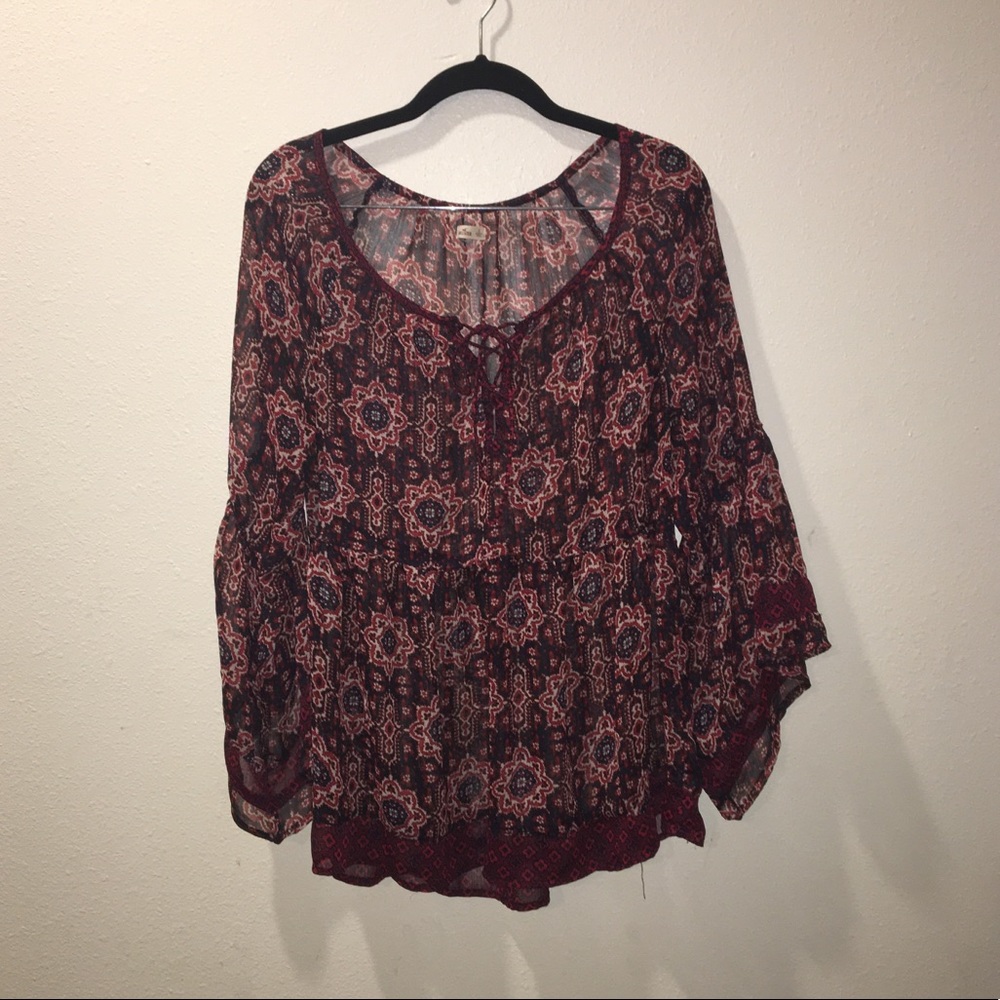 Hollister | Women’s Top Size S